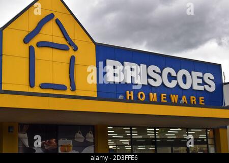 AUCKLAND, NUOVA ZELANDA - Apr 11, 2019: Auckland / Nuova Zelanda - Aprile 11 2019: Briscoes Homeware store a Manukau Foto Stock