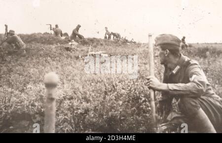 Soldati tedeschi su esercizi durante la seconda guerra mondiale Foto Stock