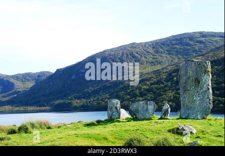 Uragh Stone Circle sulla penisola di Beara, Contea di Kerry, Irlanda - John Gollop Foto Stock