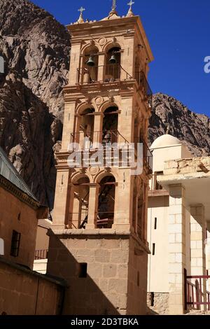 Il Monastero di Santa Caterina è un monastero ortodosso, che ha conservato chiese storiche, cripte, libri ecc. questo è protetto da enormi mura di pietra. Foto Stock