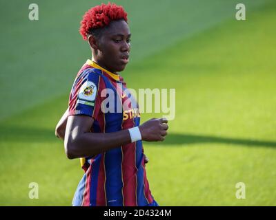 Barcellona, Spagna. 8 Ott 2020. L'Asiat Oshoala di Barcellona reagisce durante la partita di calcio semifinale Copa de la Reina tra il FC Barcelona e il Sevilla CF a Barcellona, in Spagna, l'8 ottobre 2020. Credit: Joan Gosa/Xinhua/Alamy Live News Foto Stock