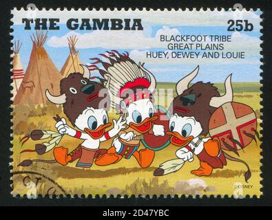 GAMBIA - CIRCA 1995: Francobollo stampato da Gambia, mostra Huey, Dewey, Louie, Blackfoot, circa 1995 Foto Stock