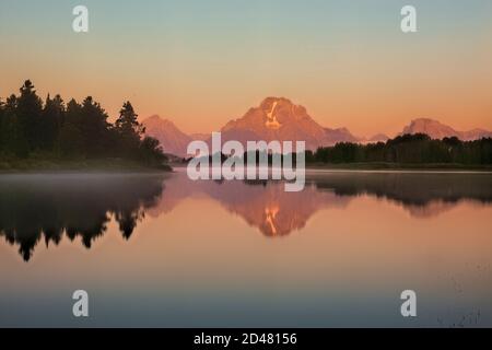 Mount Moran e l'Oxbow Bend del fiume Snake, Grand Teton National Park, Wyoming, Stati Uniti Foto Stock