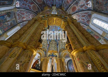 Charola, Chiesa rotonda dei Templari, Castello e Convento dell'Ordine di Cristo, Tomar, Santarem distretto, Portogallo Foto Stock