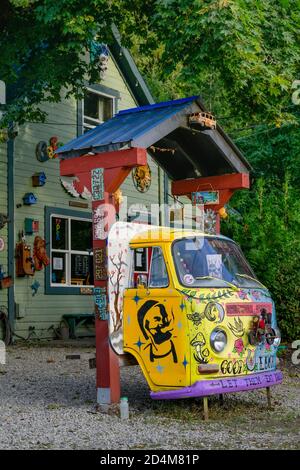 Frog Peak Cafe and Guesthouse, Crescent Valley, Kootenay Regione, British Columbia, Canada, Foto Stock