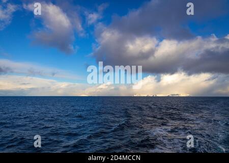 Paesaggi meravigliosi intorno a Hammerfest in Norvegia settentrionale Foto Stock