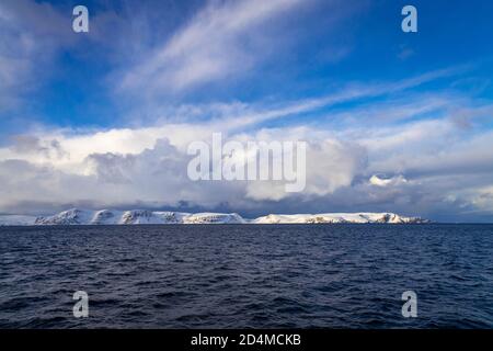 Paesaggi meravigliosi intorno a Hammerfest in Norvegia settentrionale Foto Stock