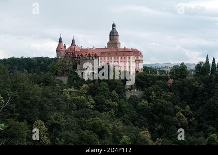 Walbrzych, Polonia - 18 luglio 2020: Castello di Ksiaz, il più grande castello della Slesia. Museo del Castello Foto Stock