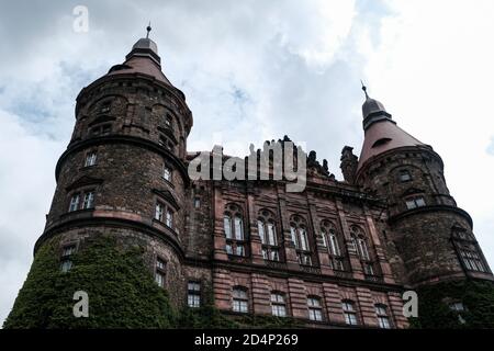 Walbrzych, Polonia - 18 luglio 2020: Castello di Ksiaz, il più grande castello della Slesia. Museo del Castello Foto Stock