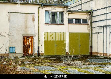 Edifici in difficoltà della DDR di Fincken, Röbel-Müritz, Germania Foto Stock