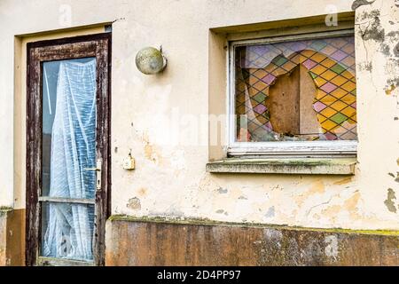 Edifici in difficoltà della DDR di Fincken, Röbel-Müritz, Germania Foto Stock