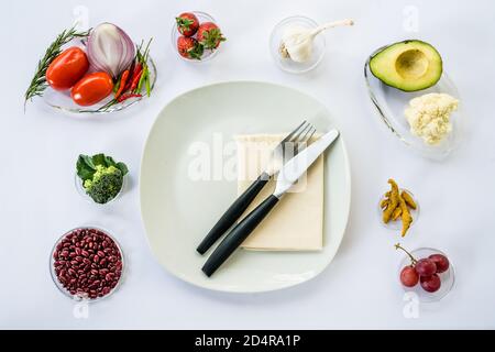 Assortimento di cibo consigliato nella prevenzione del cancro. Foto Stock