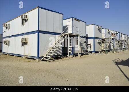 Portabille casa e ufficio cabininsLabor Camp cabinpiccole case temporanee : Muscat, Oman Foto Stock