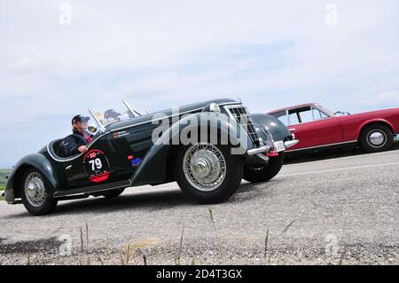 urbino, italia, 16 maggio 2008, mille miglia, rallye auto storica, vagabondatore, roadster auto union Foto Stock