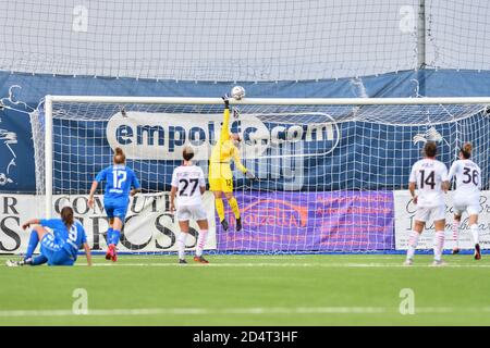 Empoli, Italia. empoli, Italia, 10 Ott 2020, Maria Korenciova (Milano) durante Empoli Ladies vs AC Milan - Campionato Italiano di Calcio Serie A Donna - Credit: LM/Lisa Guglielmi Credit: Lisa Guglielmi/LPS/ZUMA Wire/Alamy Live News 2020 Foto Stock