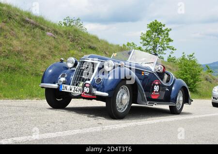 urbino, italia, 16 maggio 2008, mille miglia, rallye auto storica, vagabondatore, roadster auto union Foto Stock