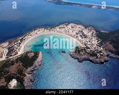 Vista panoramica aerea della laguna di Voidokilia vicino a Pylos, Grecia Foto Stock