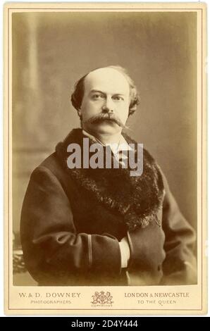 1880 ca, Londra , GRAN BRETAGNA : il celebre attore italiano TOMMASO SALVINI ( 1829 - 1915 ). Foto di W. & D. Downey , Londra . - TEATRO - TEATRO - TEATRO - attaccore teatrale - baffi - baffi - colletto in pelliccia - colletto di pelliccia - cravatta - arco in cravatta --- ARCHIVIO GBB Foto Stock