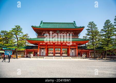 Heian Shrine situato a Sakyō-ku, Kyoto, Giappone Foto Stock