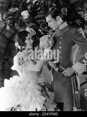 MARY BRIAN E GARY COOPER SOLO NEL CORAGGIOSO 1930 direttore FRANK TUTTLE Paramount Pictures Foto Stock