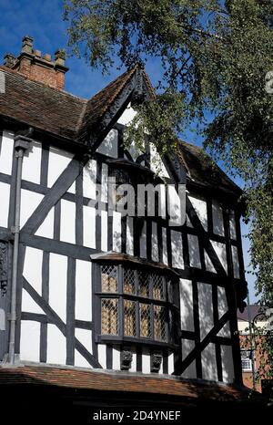 edificio bianco e nero a graticcio in hereford, herefordshire, inghilterra Foto Stock