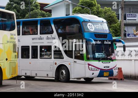 Chiangmai, Thailandia - Ottobre 10 2020: Autobus di Nakhonchai tour Company. Percorso Nakhon ratchasima e Chiangmai. Foto alla stazione degli autobus di Chiangmai, thail Foto Stock