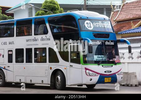 Chiangmai, Thailandia - Ottobre 10 2020: Autobus di Nakhonchai tour Company. Percorso Nakhon ratchasima e Chiangmai. Foto alla stazione degli autobus di Chiangmai, thail Foto Stock