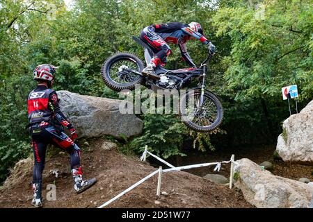 Gabriel Marcelli (Montesa / Trial GP) durante il Campionato del mondo Hertz FIM Trial (round 4) sul circuito Moto Club Lazzate il 11 ottobre 2020 a Lazz Foto Stock