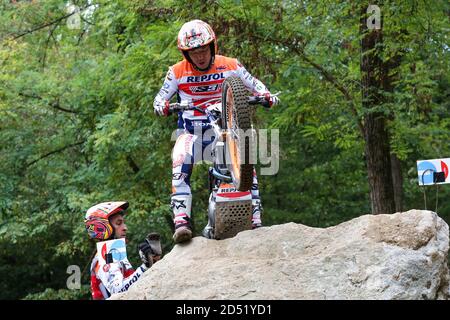 Takahisa Fujiinami (Montesa / Trial GP) durante il Campionato del mondo Hertz FIM Trial (round 4) sul circuito Moto Club Lazzate il 11 ottobre 2020 a la Foto Stock