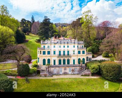 Villa Pallavicino vista panoramica aerea nella città di Stresa, sulle sponde del Lago maggiore, nel nord Italia Foto Stock