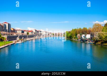Il fiume Po antenna vista panoramica nel centro della città di Torino, Regione Piemonte Foto Stock