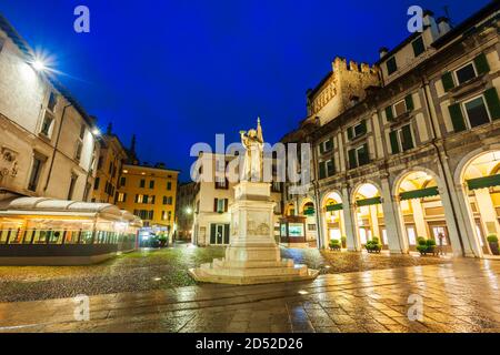 Piazza della Loggia è una delle piazze principali della città di Brescia in Italia del nord Foto Stock