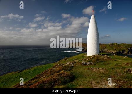 Baltimora, faro di navigazione del XIX secolo, scogliera, scogliere, costa, costa, avvertimento, indicazione, pericolo, naufragio, naufragi, sughero occidentale, irlanda, RM Irlanda Foto Stock