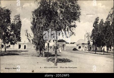 Ben Gardane Tunesien, Place des Eucalyptus, Platz | utilizzo in tutto il mondo Foto Stock