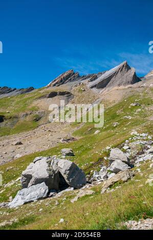 Formazione rocciosa nei pressi del Rifugio Robert Blanc, Savoia (73), Auvergne-Rodano-Alpi, Francia Foto Stock