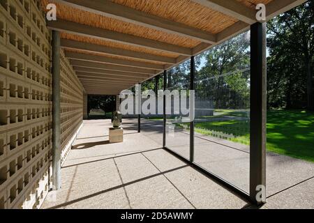 Padiglione dell'architetto olandese Gerrit Rietveld nel Museo Kröller Müller. Foto Stock