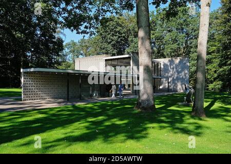 Padiglione dell'architetto olandese Gerrit Rietveld nel Museo Kröller Müller. Foto Stock