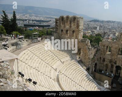 Vista sul Teatro di Herodes Attico ad Atene Foto Stock