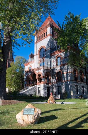 Un tribunale nel centro di Northampton, Massachusetts, in una mattina di primo autunno. Foto Stock