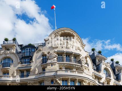 Facciata del famoso Hotel Lutetia a Parigi, Francia Foto Stock