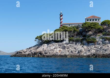 Faro Sestrice alle isole Kornati, Croazia Foto Stock