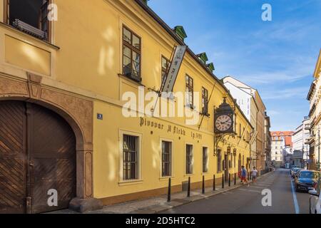 Praha: Pub 'U Fleku' e microbirreria a nove Mesto, New Town, Praha, Prag, Praga, Ceco Foto Stock