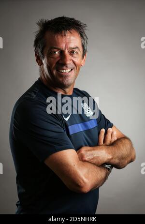 Il manager Southend United Phil Brown durante la funzione responsabili EFL Scatta Foto Stock