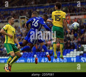 David Davis di Birmingham City (al centro) segna il suo primo gol ai lati. Foto Stock