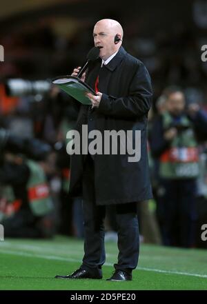 L'annunciatore Alan Keegan del Manchester United Foto Stock