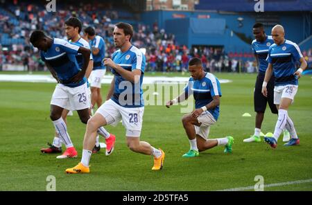 I giocatori di Leicester City si riscaldano prima del gioco Foto Stock