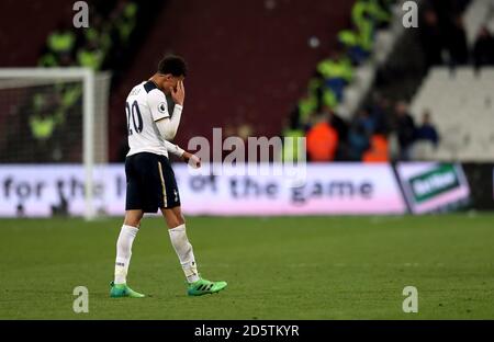 Il DELE agli di Tottenham Hotspur appare espulso dopo il gioco Foto Stock