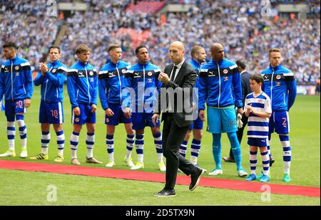 Il manager della lettura Jaap Stam prima del calcio d'inizio Foto Stock