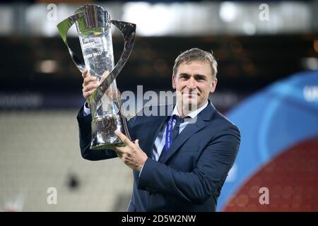 Germania sotto i 21 manager Stefan Kuntz festeggia con la UEFA Trofeo europeo Under-21 Championship Foto Stock