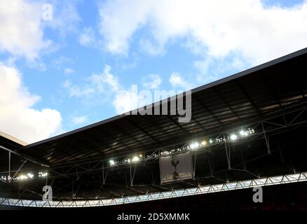 Una vista generale dello Stadio di Wembley con una vista Di un banner Tottenham Hotspur Foto Stock